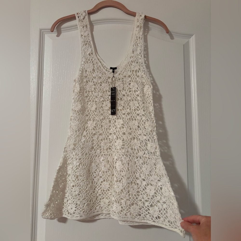 Crochet knit Top by Icy in white, BNWT, womens medium